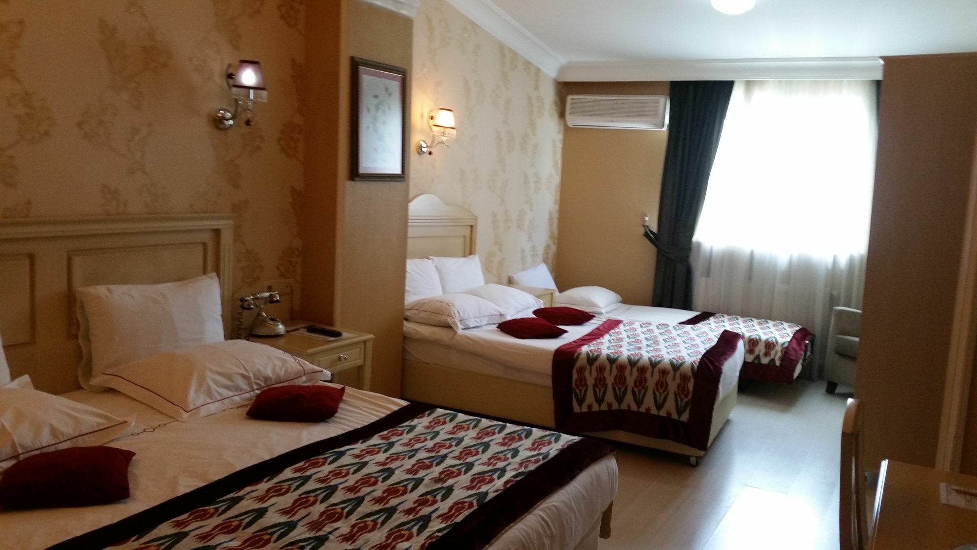 Divas Silver Istanbul